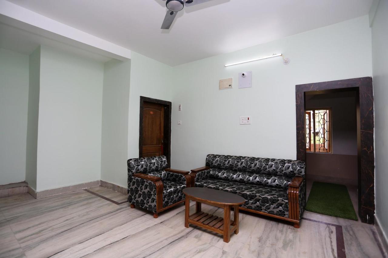 OYO 24317 Aditya Guest House 3 Bhubaneswar Extérieur photo