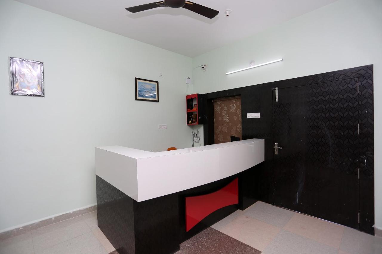 OYO 24317 Aditya Guest House 3 Bhubaneswar Extérieur photo